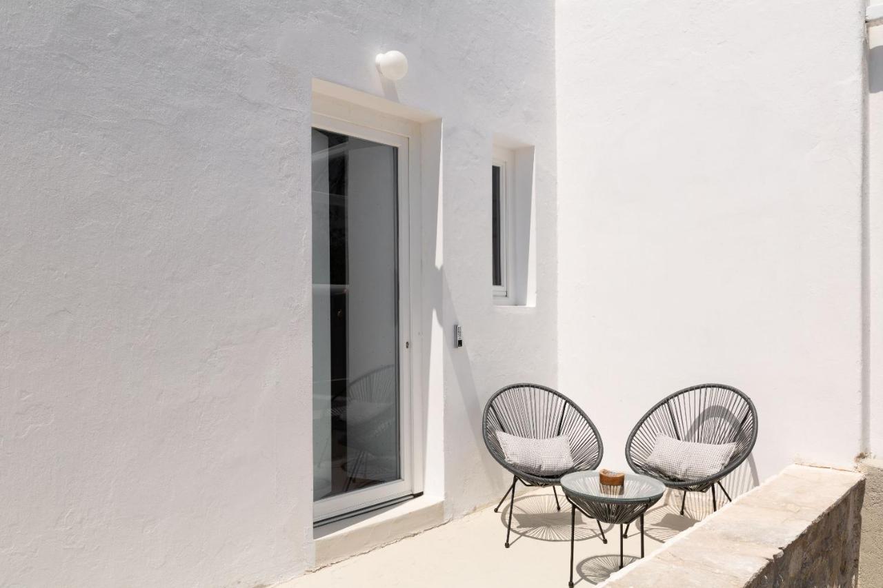 Faos Exclusive Suites Ornósz Kültér fotó